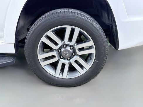 Used 2022 Toyota 4Runner TRD Sport w/ Technology Package AWD/4WD image 30