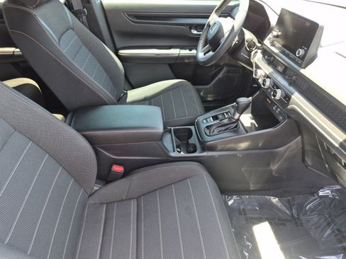 Certified 2025 Honda CR-V Sport image 13