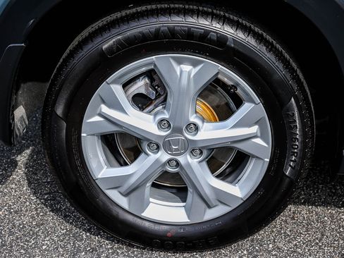 Used 2024 Honda HR-V LX image 11