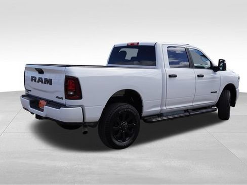 Used 2025 RAM 2500 Big Horn AWD/4WD image 5