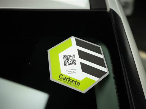 Used 2023 Kia Sportage LX image 29