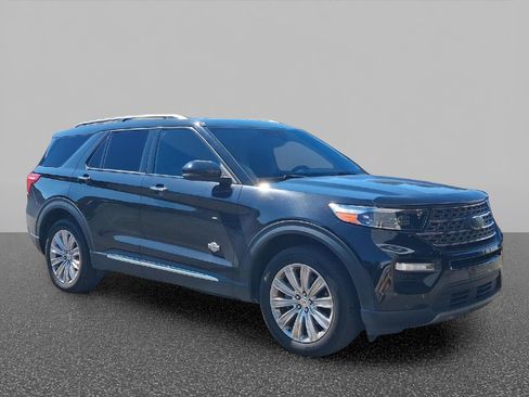 Used 2022 Ford Explorer King Ranch w/ Premium Technology Package AWD/4WD image 3