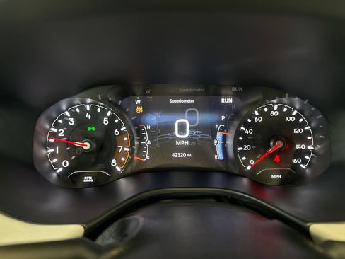 Used 2025 Jeep Compass Limited AWD/4WD image 14