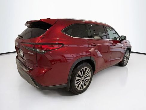 Used 2020 Toyota Highlander Platinum AWD/4WD image 7
