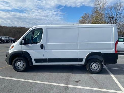 New 2026 RAM ProMaster 1500 w/ Convenience Group image 2