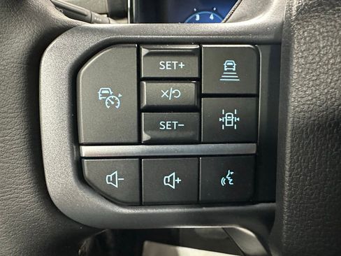 Used 2025 Ford F150 Lariat w/ Equipment Group 501A Mid image 20