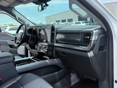 New 2025 Ford F350 Lariat w/ Lariat Ultimate Package image 19