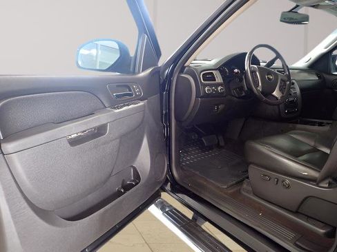 Used 2013 Chevrolet Silverado 1500 LTZ image 10
