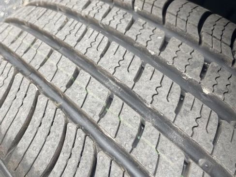 Used 2024 Chevrolet Malibu LT image 40