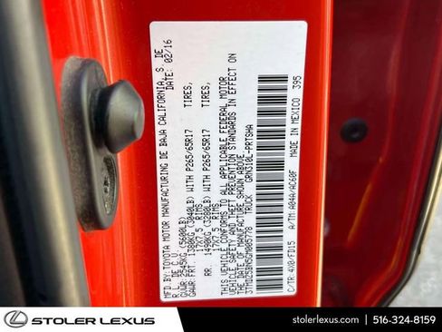 Used 2016 Toyota Tacoma TRD Sport w/ Towing Package image 20