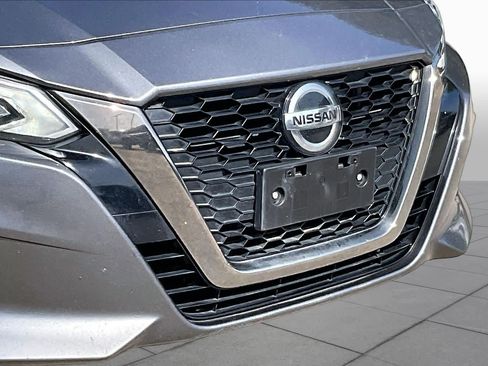 Used 2020 Nissan Altima 2.5 SR FWD image 26