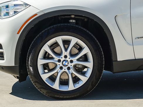 Used 2016 BMW X5 xDrive35i image 9