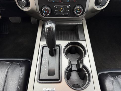 Used 2015 Ford Expedition EL XLT w/ Equipment Group 202A image 33