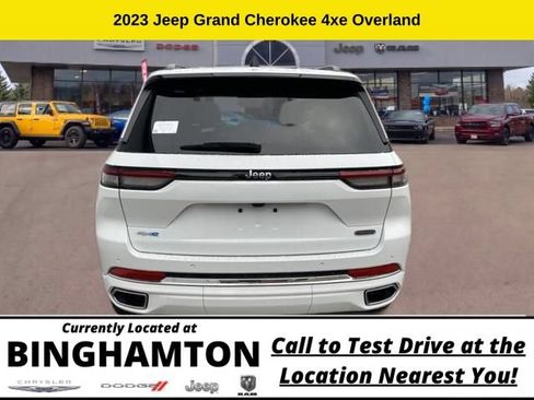 New 2023 Jeep Grand Cherokee Overland AWD/4WD image 5