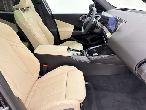 Used 2025 BMW X3 xDrive30i image 29