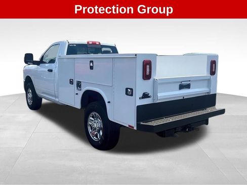 New 2024 RAM 3500 Tradesman w/ Chrome Appearance Group image 5