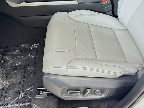 New 2026 Toyota Tundra SR5 image 18