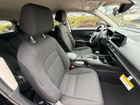 New 2026 Honda HR-V LX image 37