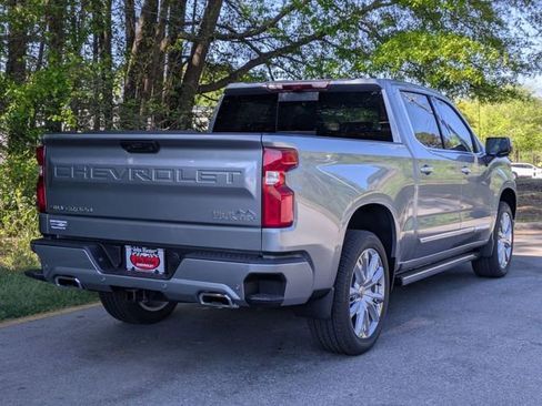 New 2026 Chevrolet Silverado 1500 High Country image 2