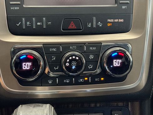 Used 2015 GMC Acadia Denali image 10