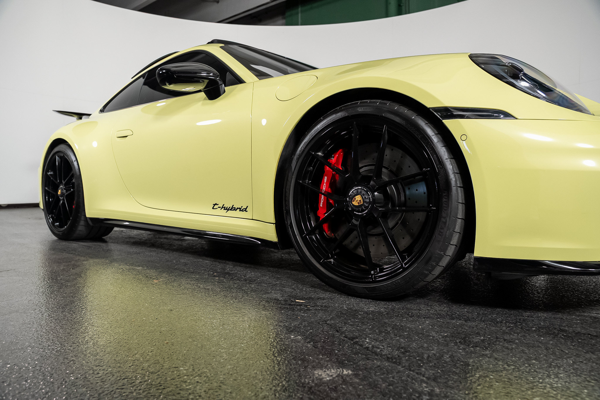 Used 2026 Porsche 911 Carrera GTS RWD image 5