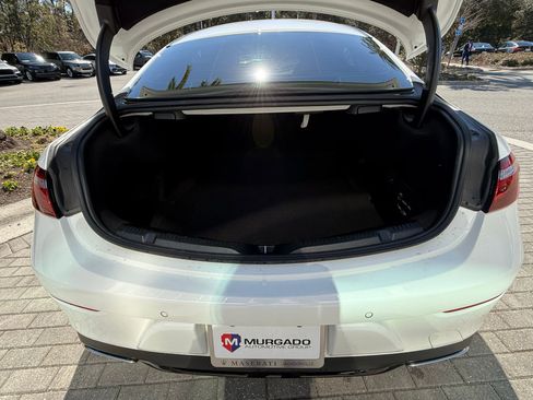 Used 2022 Mercedes-Benz E 450 Coupe image 22