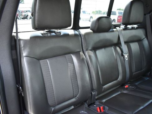 Used 2014 Ford F150 Raptor w/ Equipment Group 801A Luxury AWD/4WD image 28