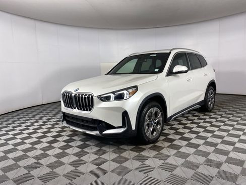 New 2026 BMW X1 xDrive28i w/ Technology Package image 3