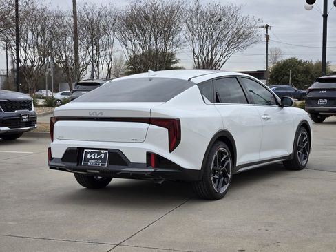 New 2026 Kia K4 GT-Line w/ GT-Line Sunroof Package FWD image 4