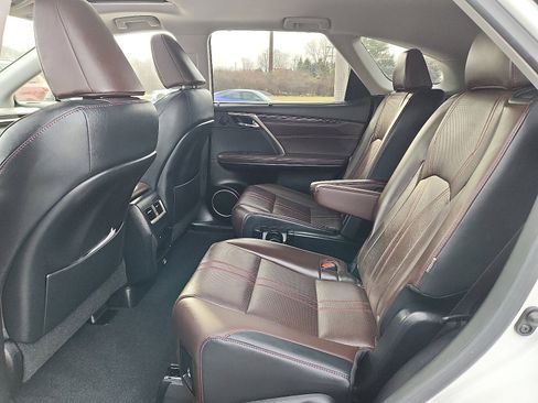 Used 2018 Lexus RX 450hL Luxury image 11