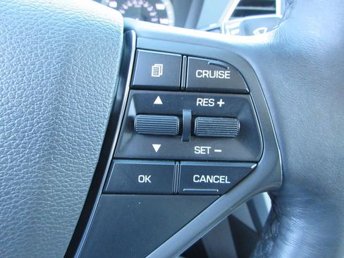 Used 2017 Hyundai Sonata Limited w/ Cargo Package image 25