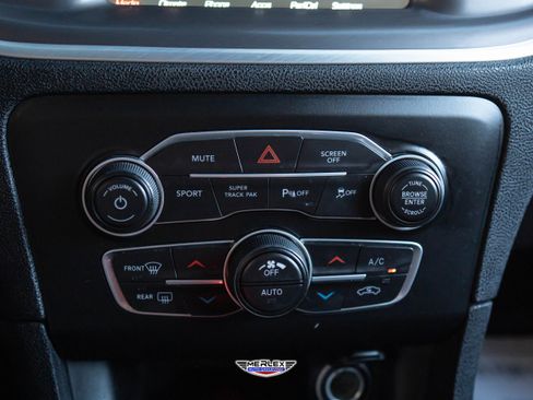 Used 2022 Dodge Charger GT image 33