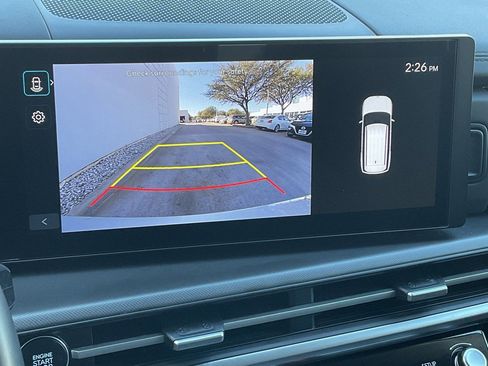 Used 2025 Hyundai Santa Fe SEL image 32