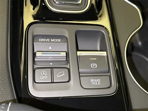 New 2025 Honda Pilot EX-L image 28