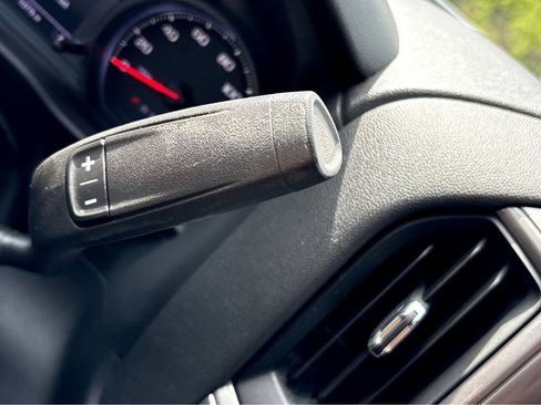 Used 2022 Chevrolet Silverado 1500 W/T w/ WT Value Package image 14