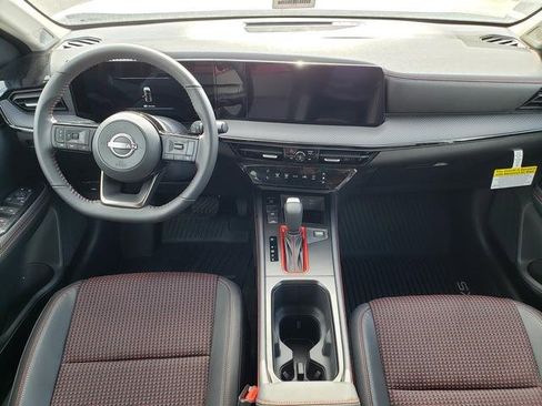 New 2025 Nissan Kicks SR w/ Illumination Package image 16