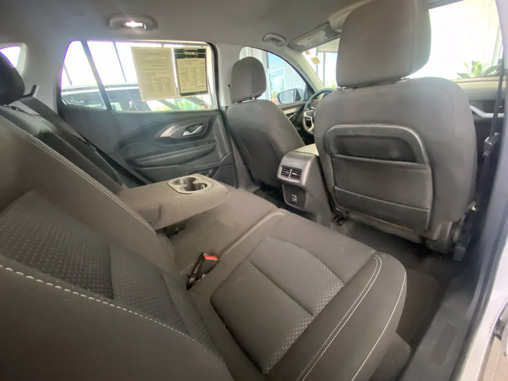 Used 2023 GMC Terrain SLE FWD image 25