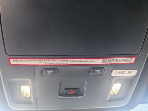Used 2025 Toyota Camry SE AWD/4WD image 51