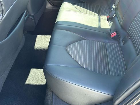 Used 2021 Toyota Camry SE image 15