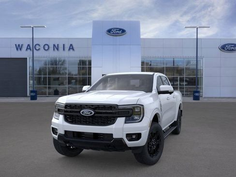 New 2025 Ford Ranger Lariat w/ FX4 Off-Road Package image 2