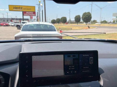 Used 2026 Nissan Rogue SL FWD image 14
