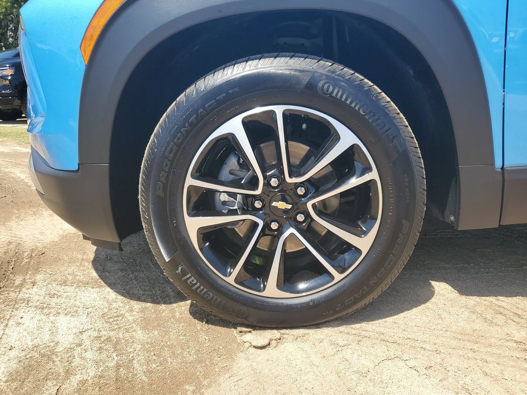 Used 2026 Chevrolet TrailBlazer LT FWD image 7