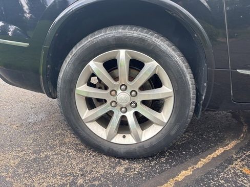 Used 2014 Buick Enclave Premium w/ Trailering Provision Package image 9