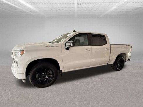 Used 2023 Chevrolet Silverado 1500 RST AWD/4WD image 4