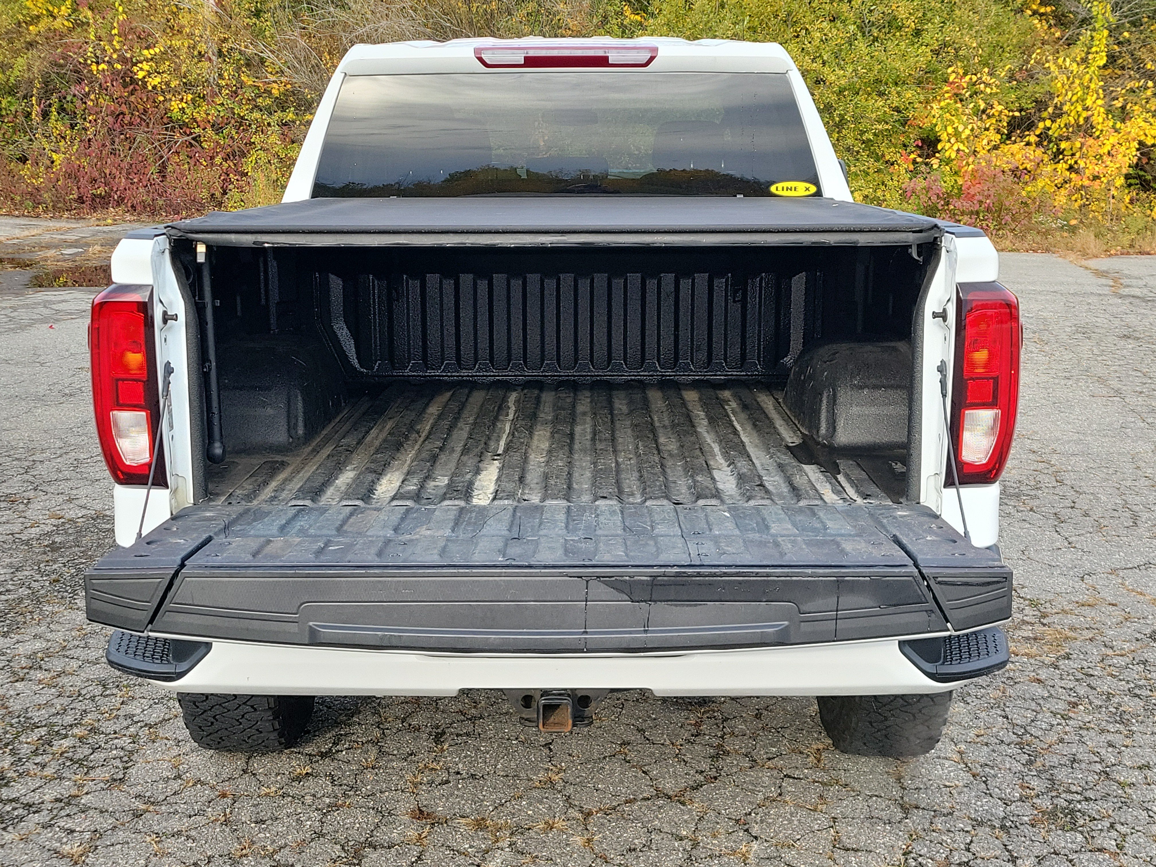 Used 2022 GMC Sierra 1500 Elevation AWD/4WD image 17