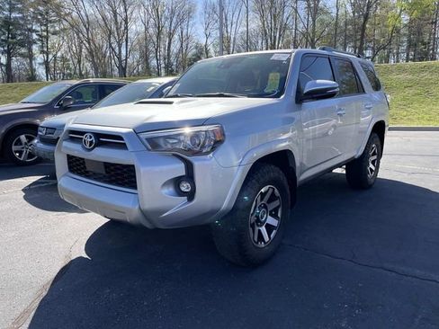 Used 2024 Toyota 4Runner TRD Off-Road Premium w/ Moonroof Package image 1