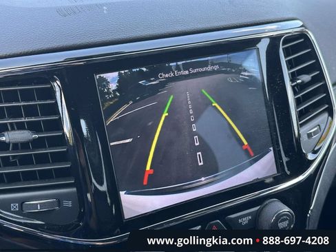 Used 2019 Jeep Grand Cherokee Limited AWD/4WD image 24