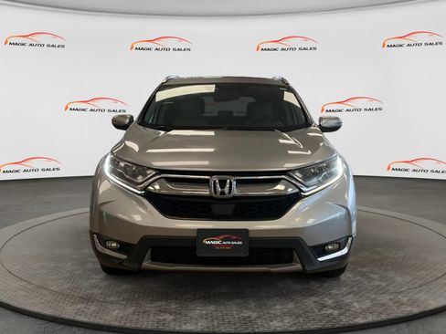 Used 2019 Honda CR-V Touring image 3