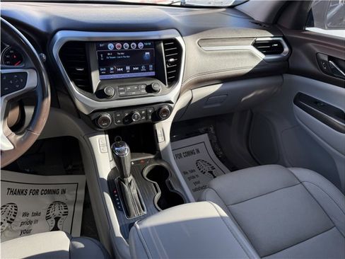 Used 2019 GMC Acadia SLT image 37