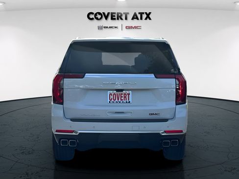 New 2026 GMC Yukon Denali w/ Denali Reserve Package AWD/4WD image 7